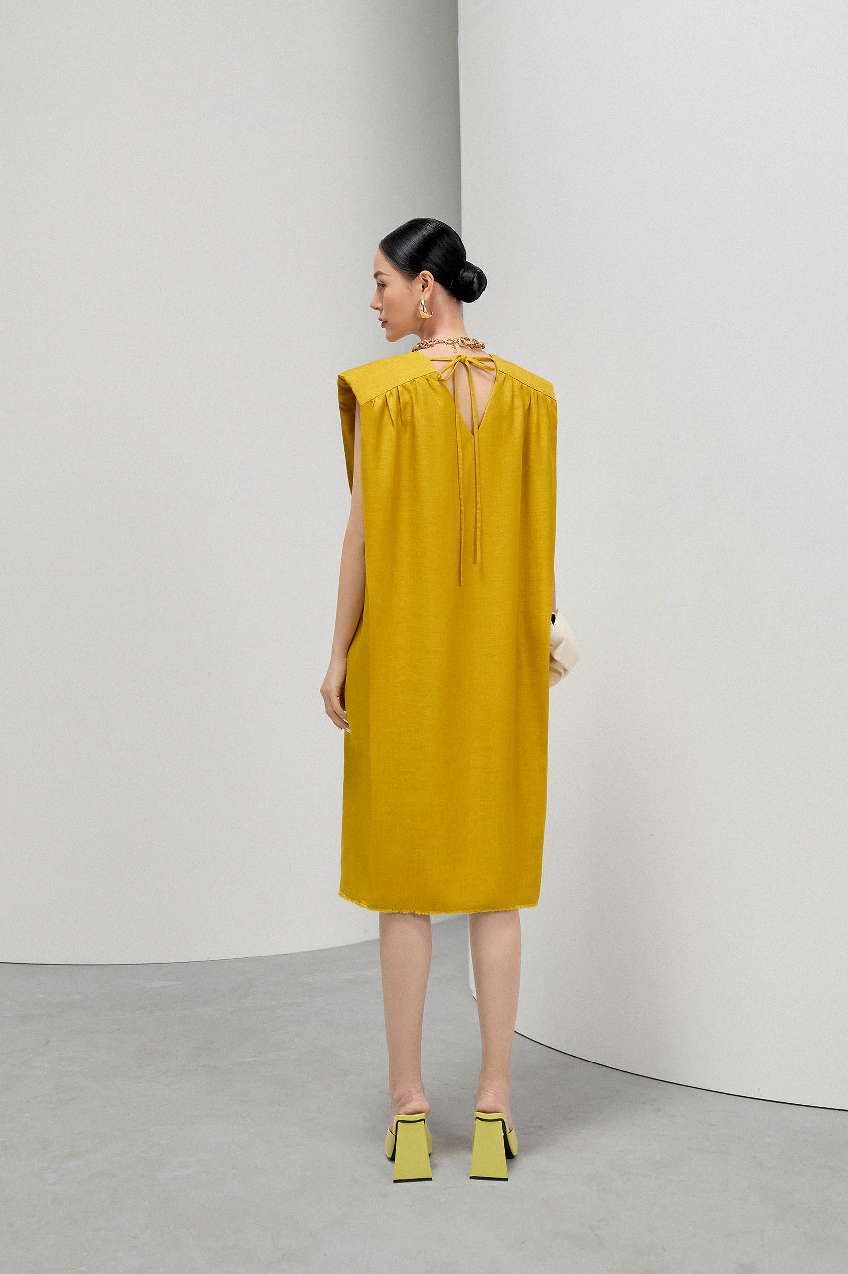 V-neck Square Shoulder Dress - Image 3