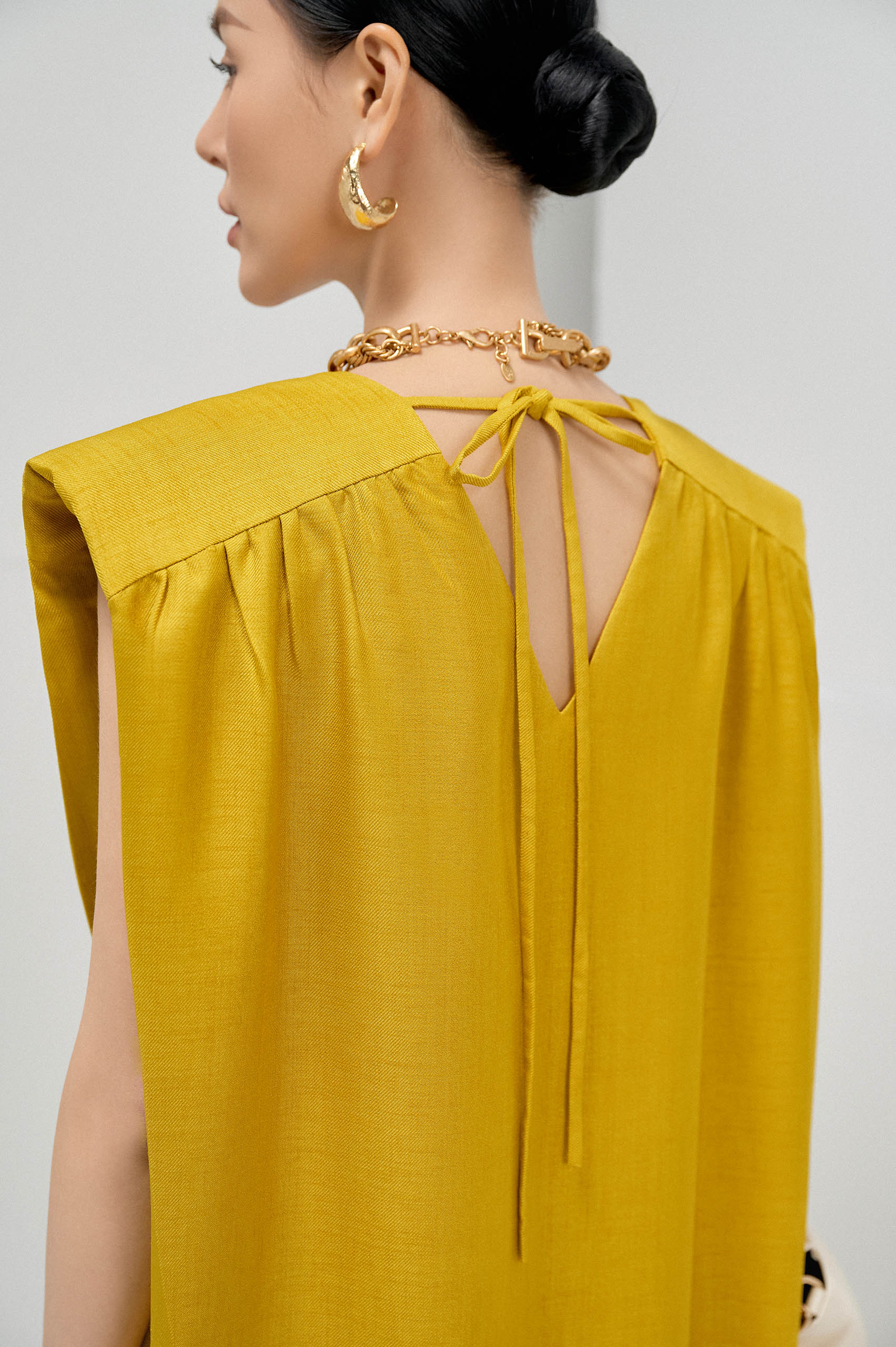 V-neck Square Shoulder Dress - Image 4