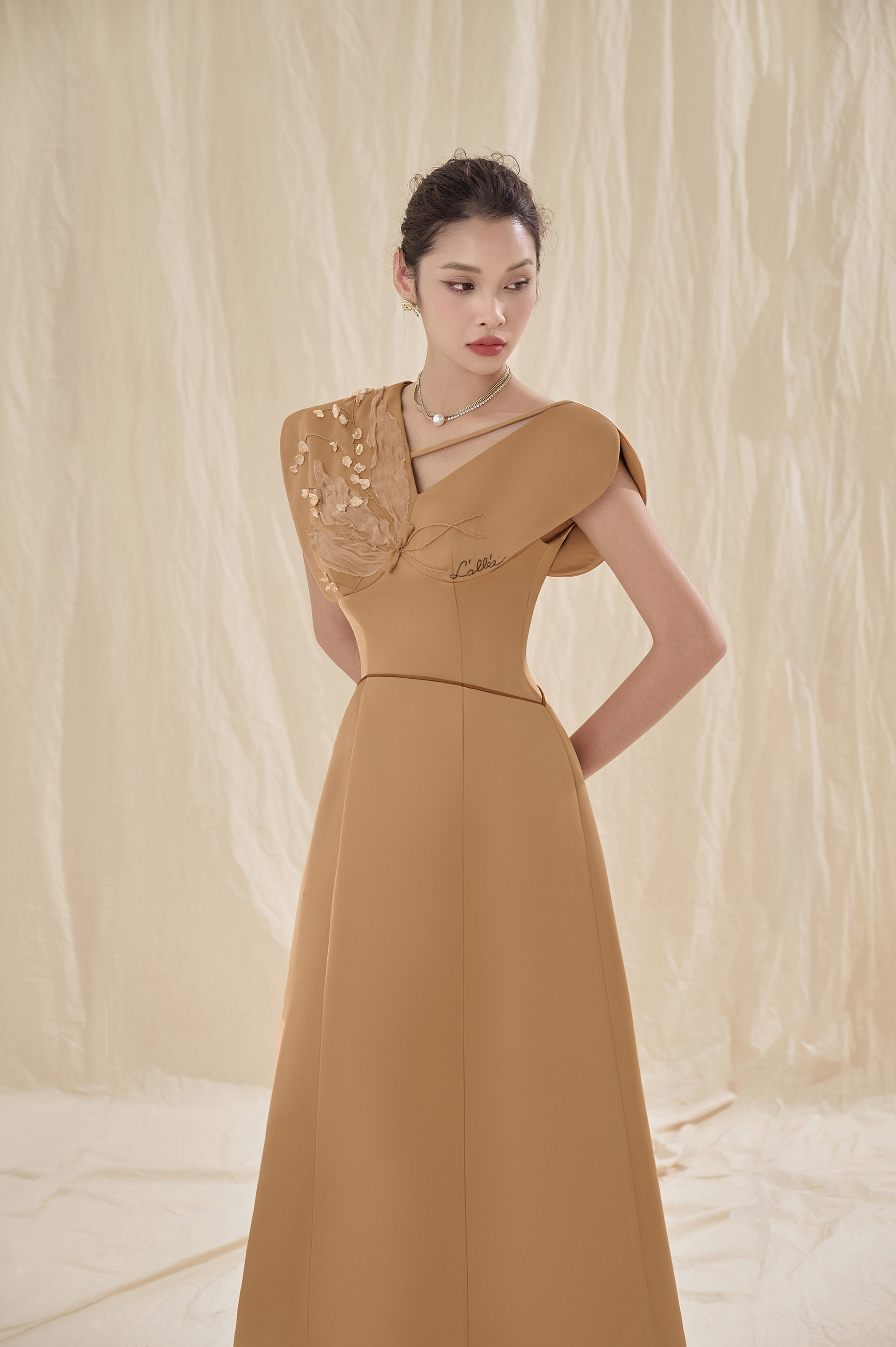 Lia Square Shoulder Dress - Image 4