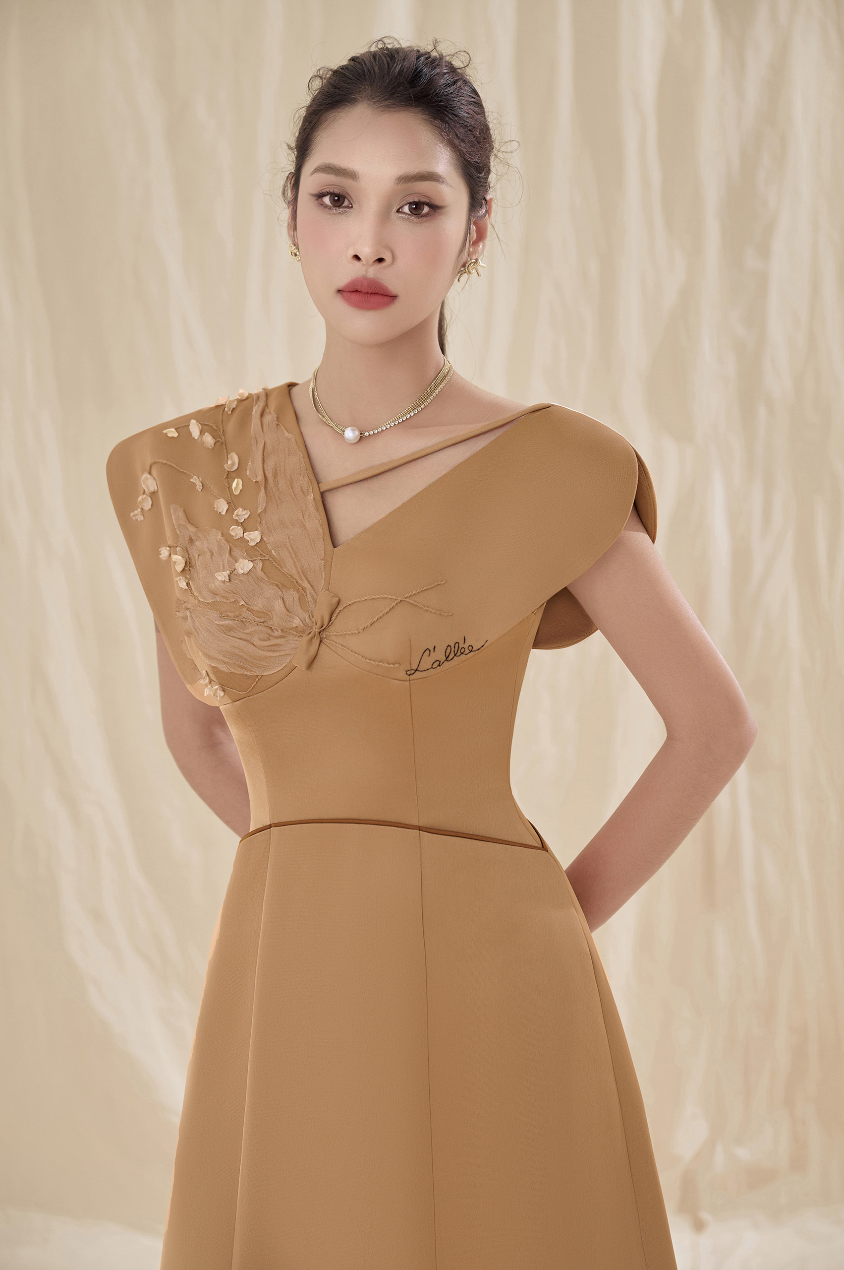 Lia Square Shoulder Dress - Image 6