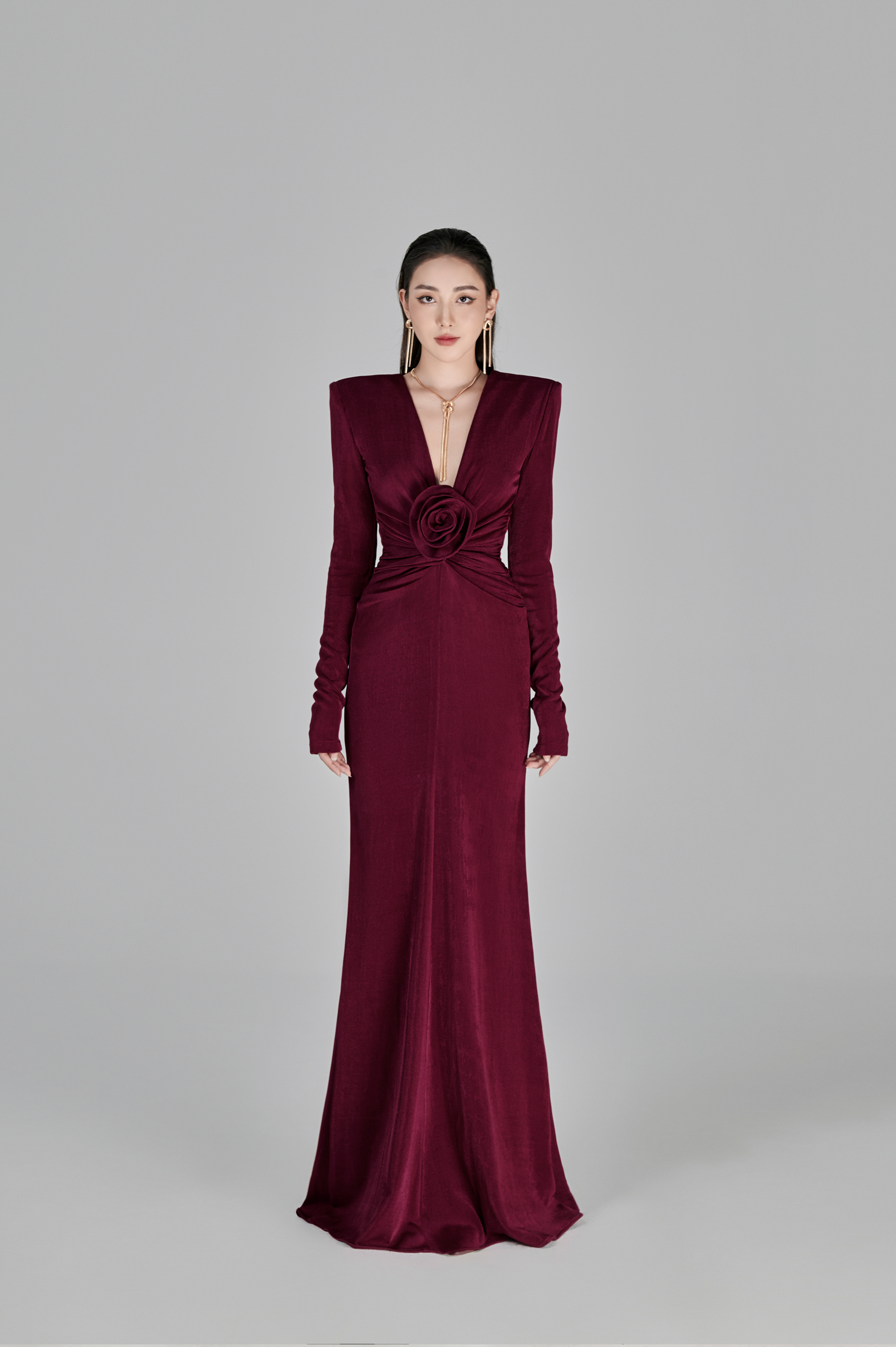 Erina Deep V-neck Fishtail Gown