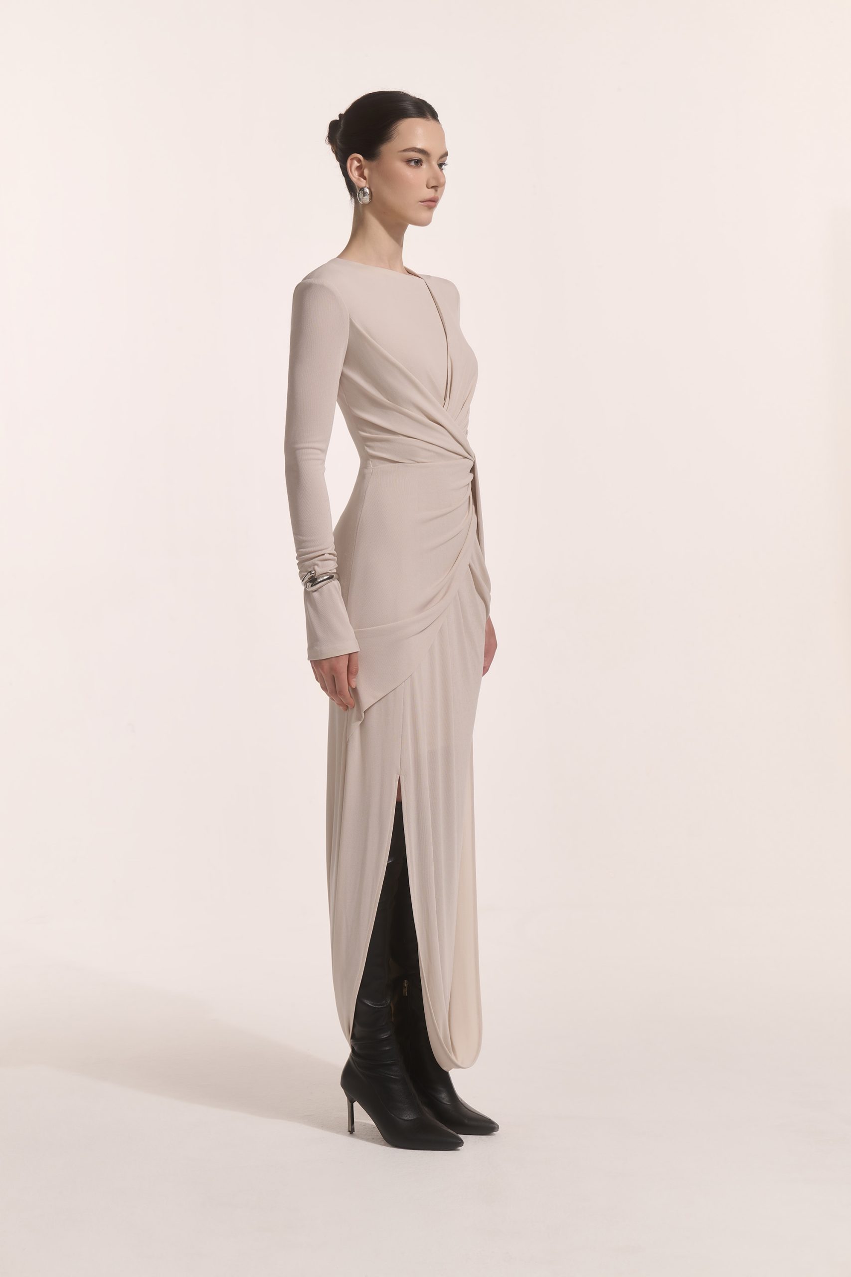 Lunara Tiered Midi in Coconut Cream - Image 2