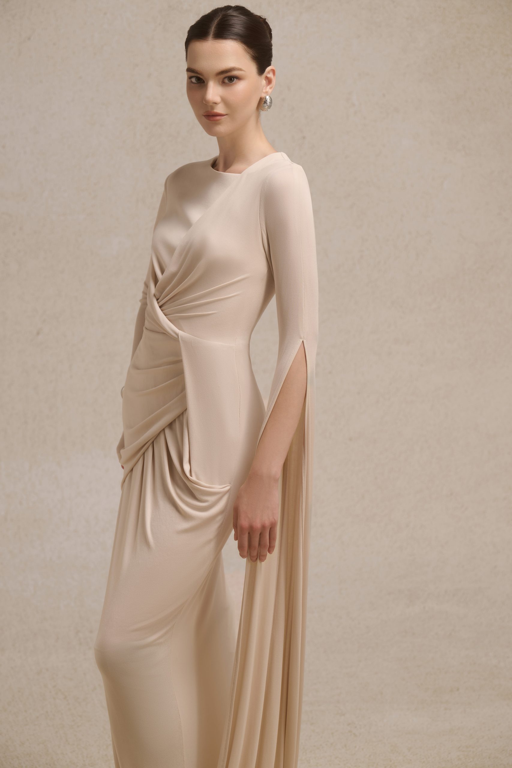 Lunara Tiered Midi in Coconut Cream - Image 8