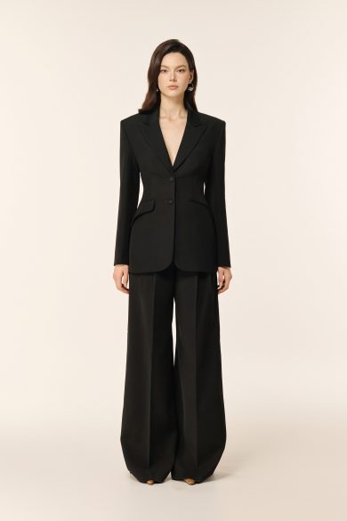 Classic Blazer in Black