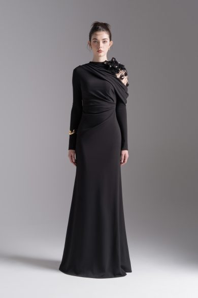 Lace Halo Midi in Black