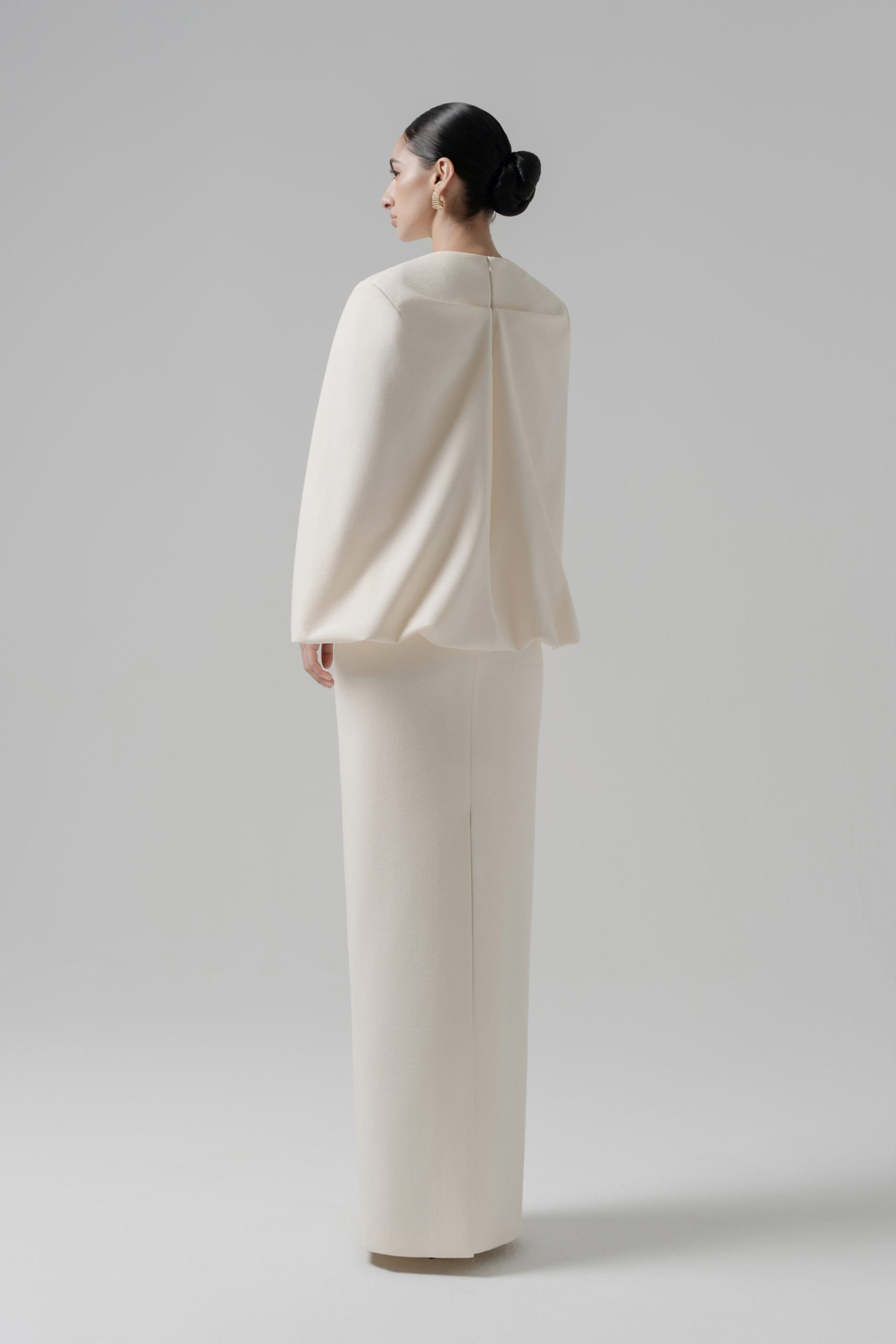 Ivory Curve Dress - Image 3