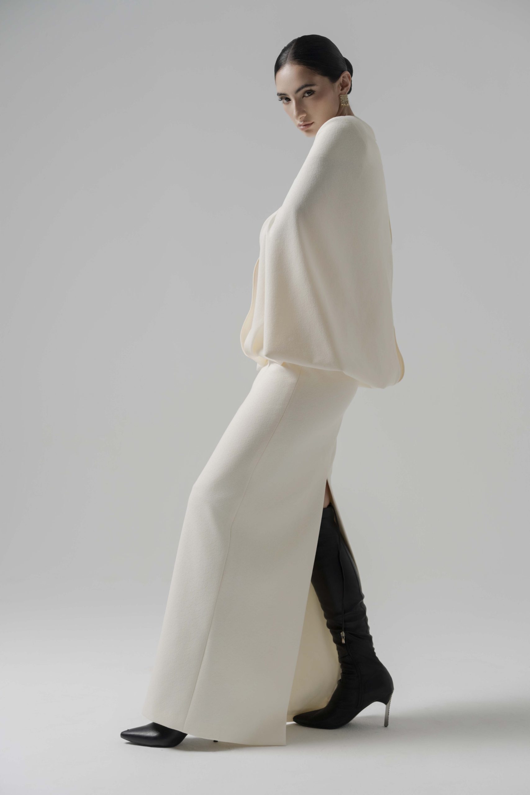 Ivory Curve Dress - Image 7