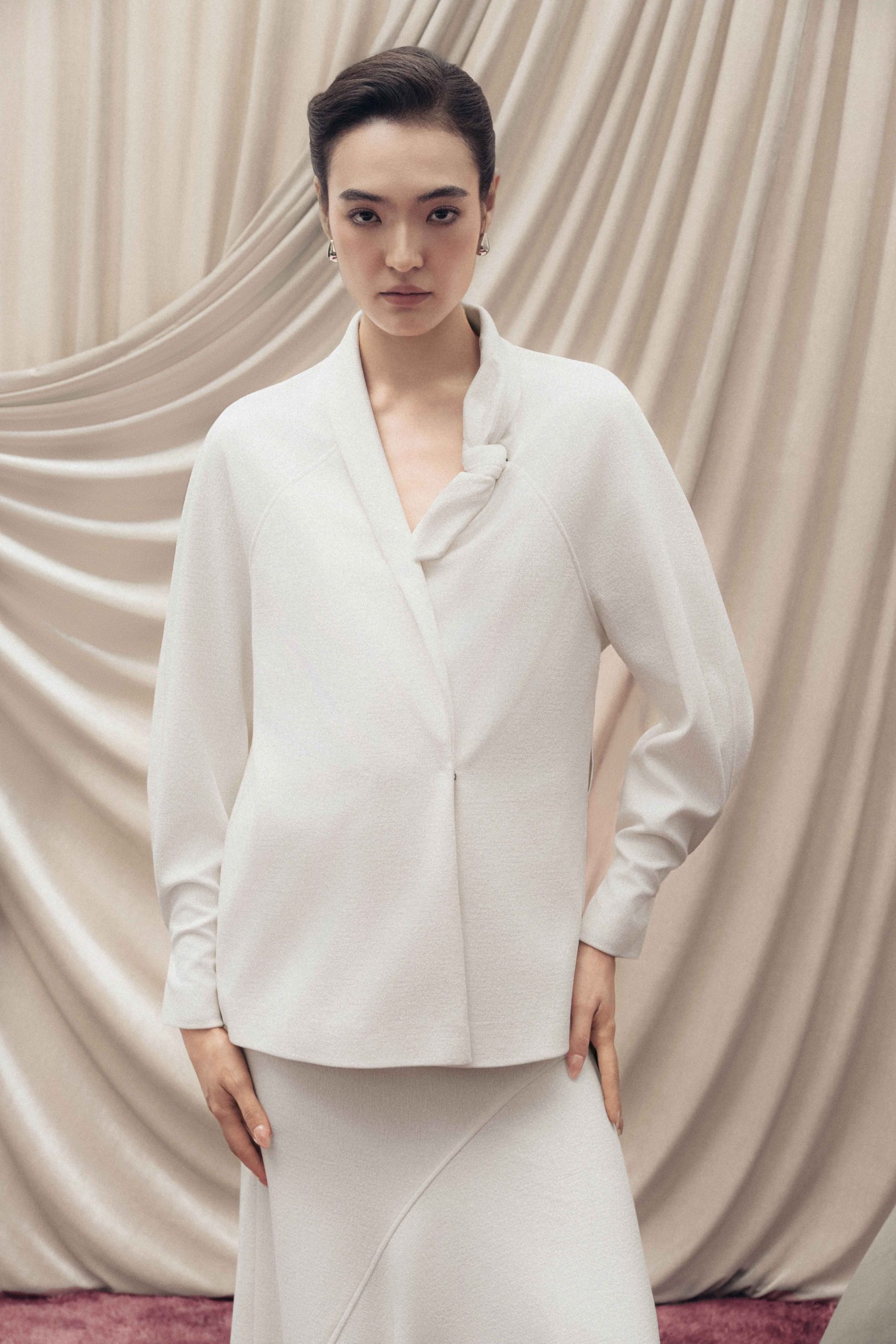 Asymmetric Bow Wrap Set in Cream - Image 9