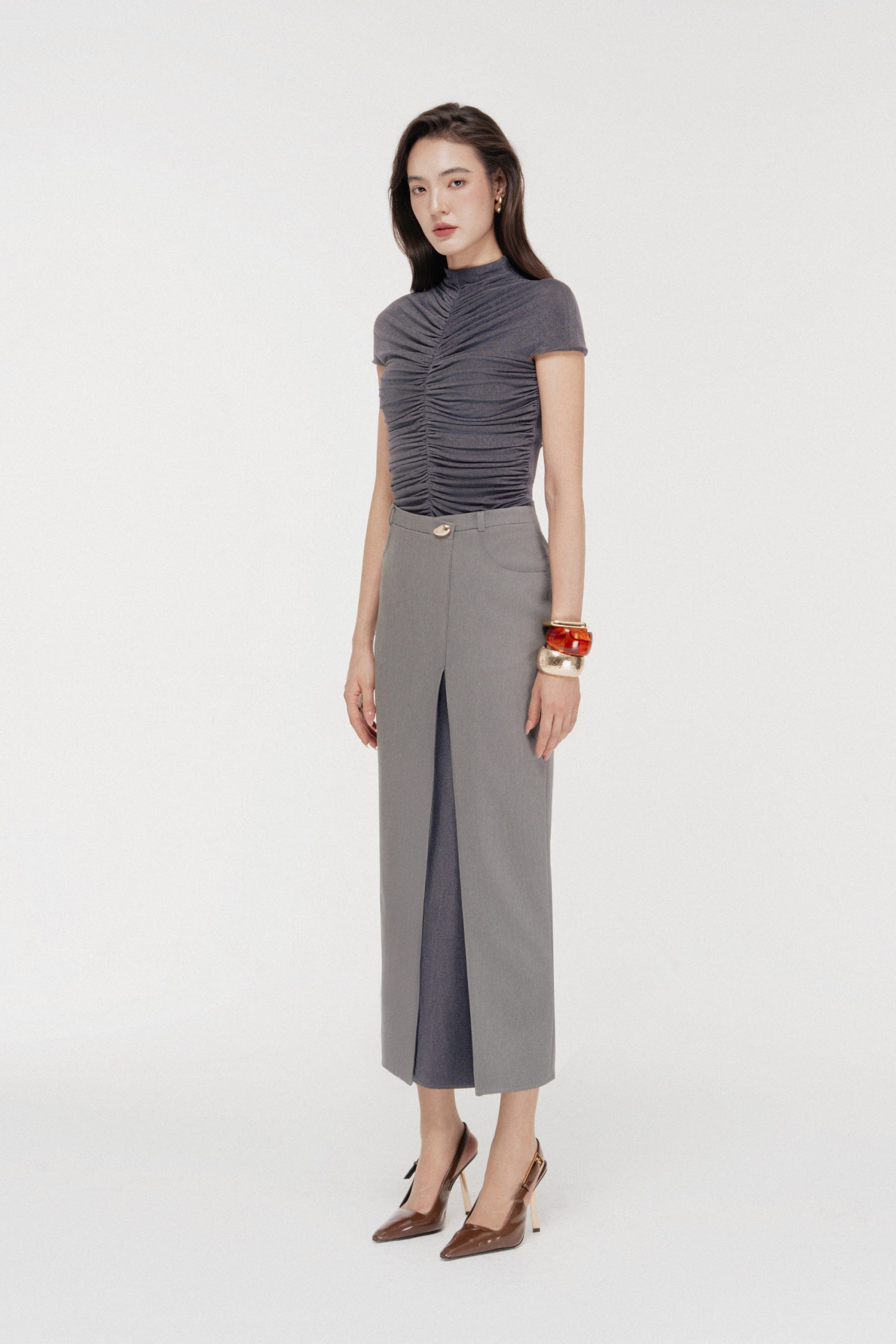 Linear-Ruching Fitted Set - Image 2