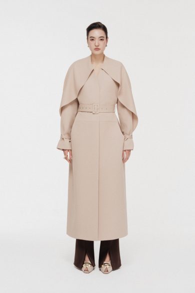 Cape-Collar Structured Trench Coat in Hazelnut
