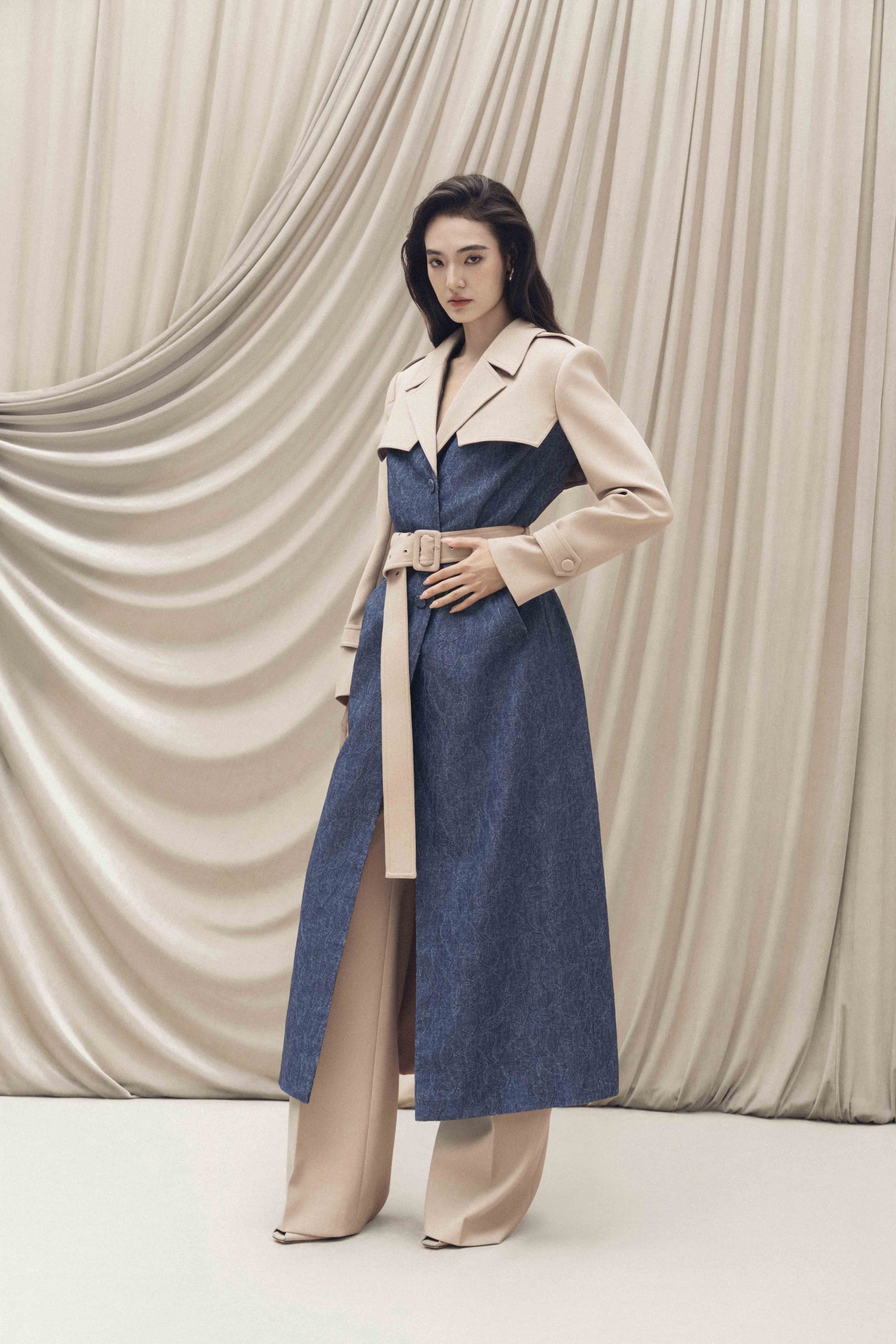 Dual-Texture Monolith Coat - Image 6